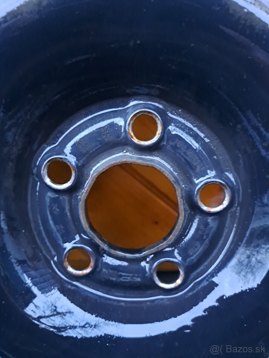 Plechové disky 5x100 R14 + zimné pneu 2ks 175/70 R14 - 5