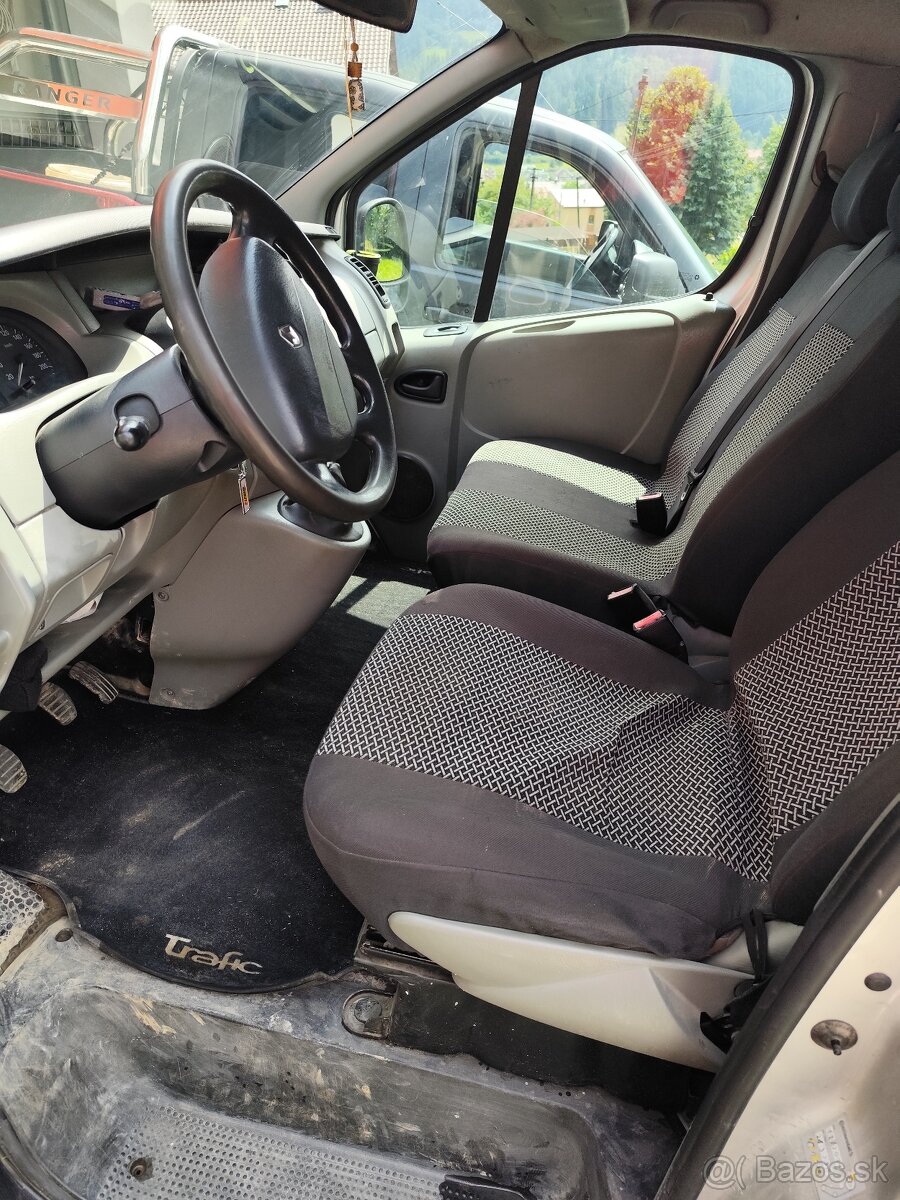 Predám Renault Trafic 9 miest - 5