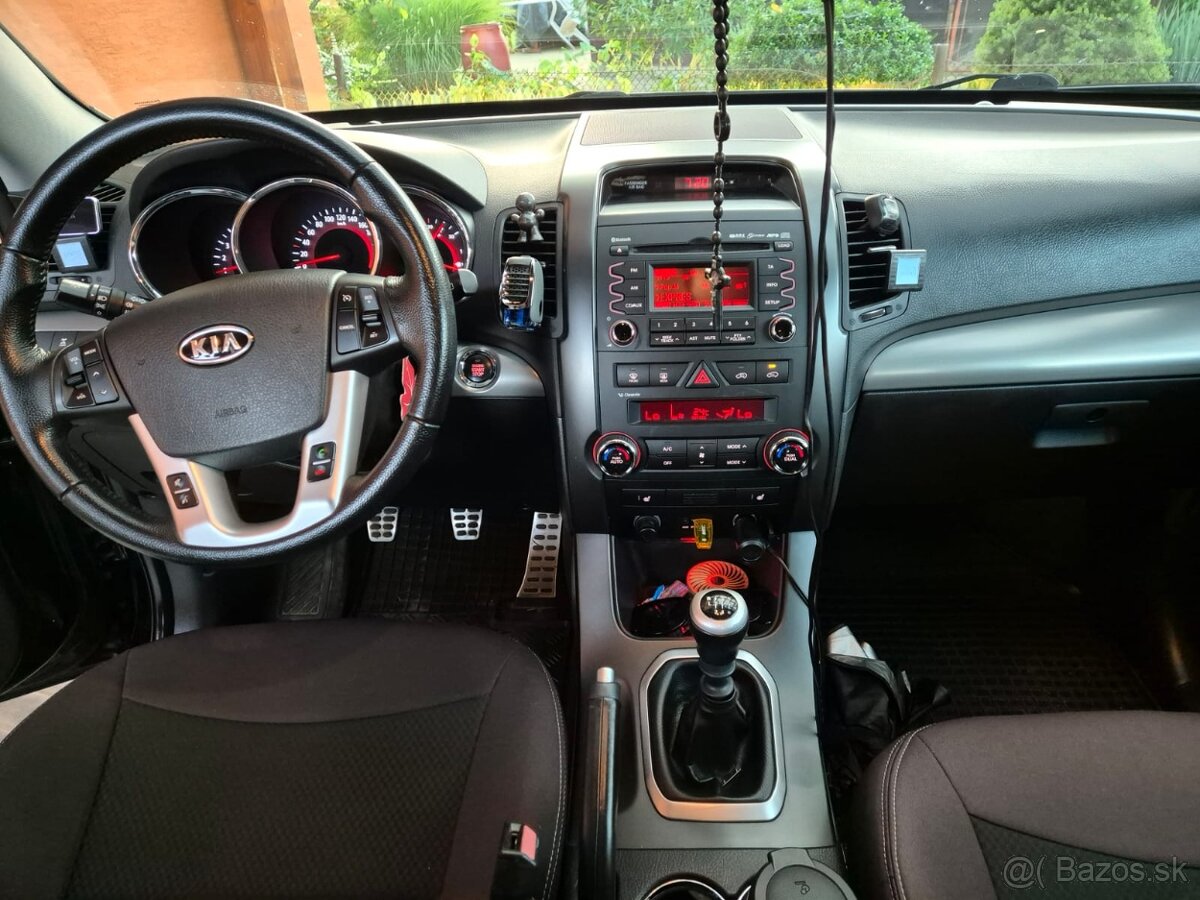 Kia Sorento 2.2 - 5