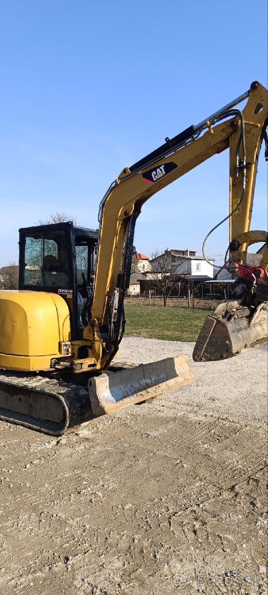 Predám báger CAT 305.5E CR - 5