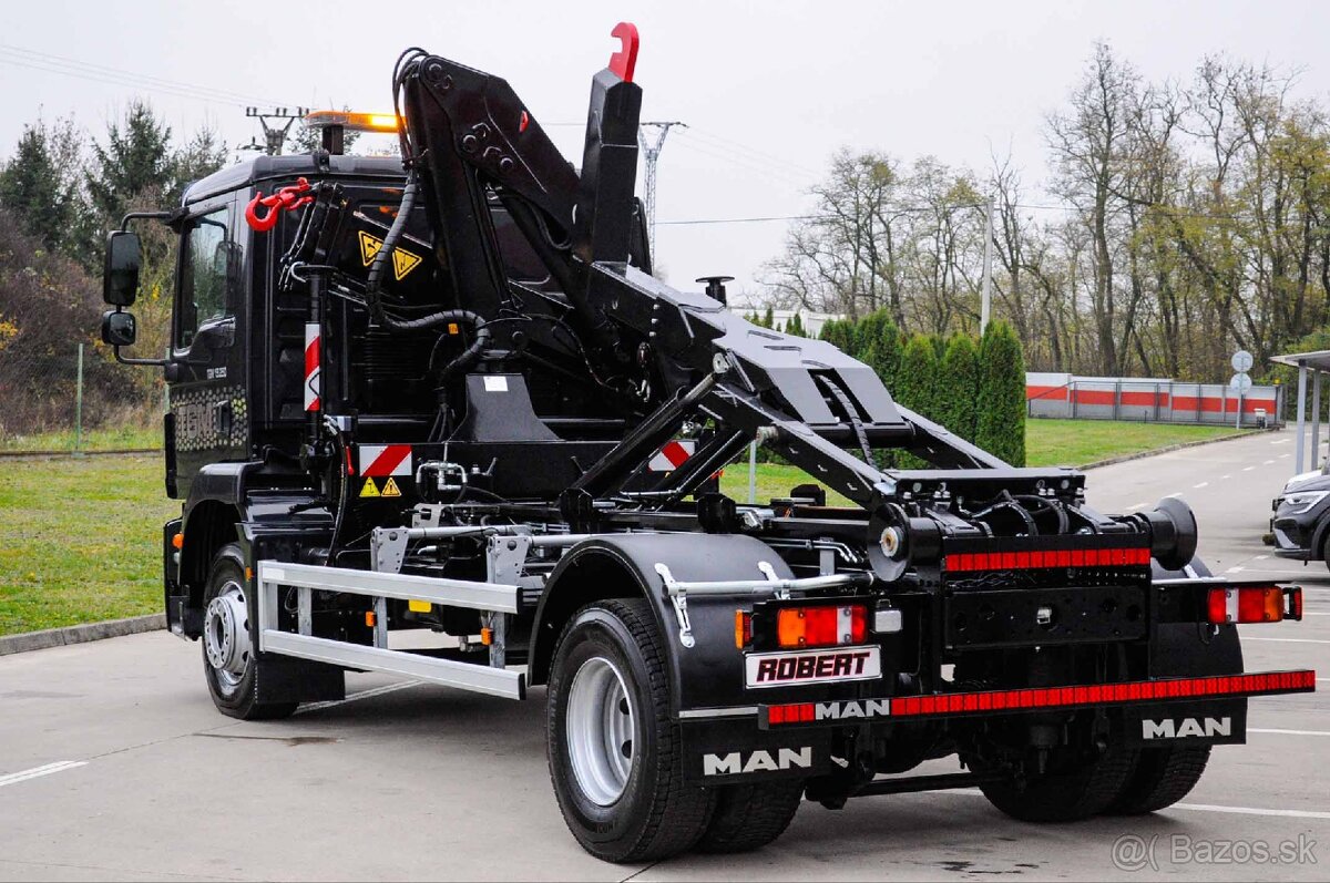 MAN 15.250 NOVÝ HÁKOVÝ NOSIČ KONTAJNEROV + HYDRAULICKÁ RUKA - 5