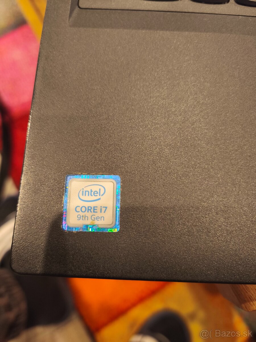 Lenovo ThinkPad P5 16GB/256GB 1r zaruka - 5