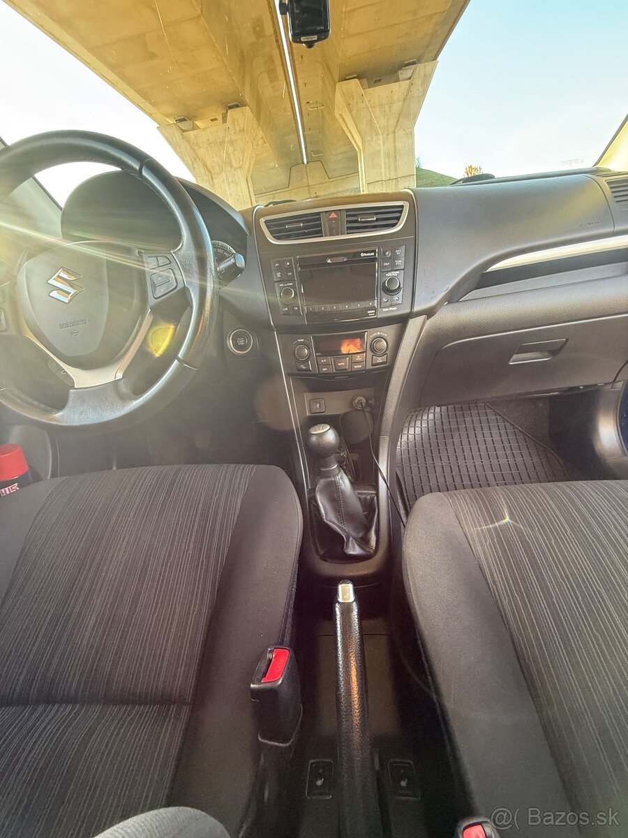 Suzuki Swift GLX 1.3 - 5