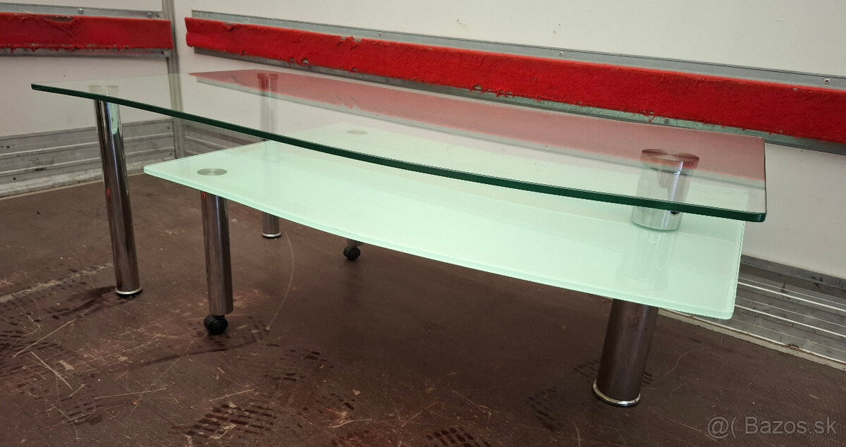 Predam konferencny skleneny stolik - 5