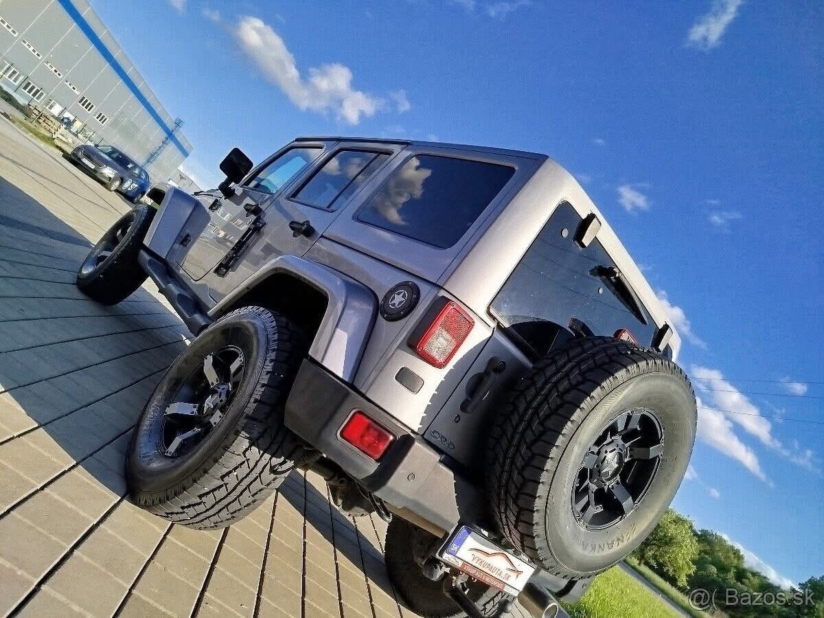 Jeep Wrangler 2.8 CRD Sahara A/T