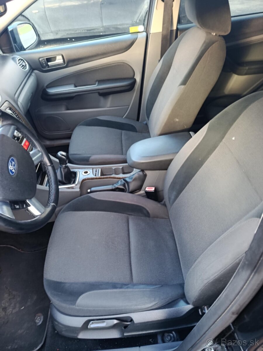 Ford Focus - 5