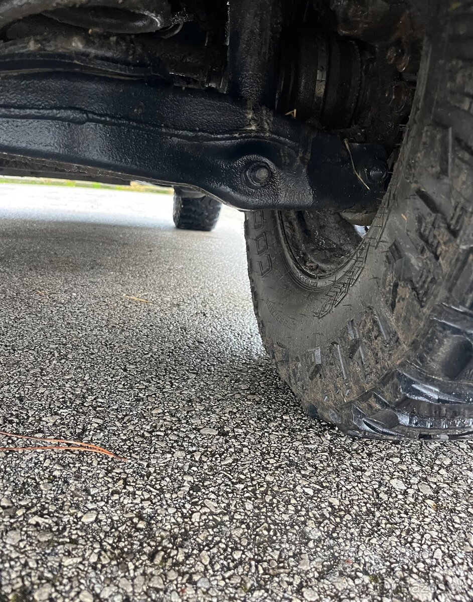 Mitsubishi Pajero - 5