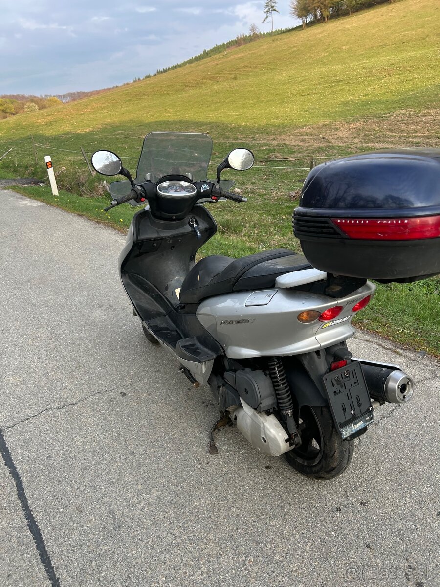 Yamaha majesty 125 - 5