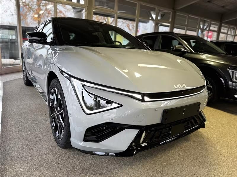 KIA EV6 GT LINE 2025 4x4 AWD 84KW bateria LongRange