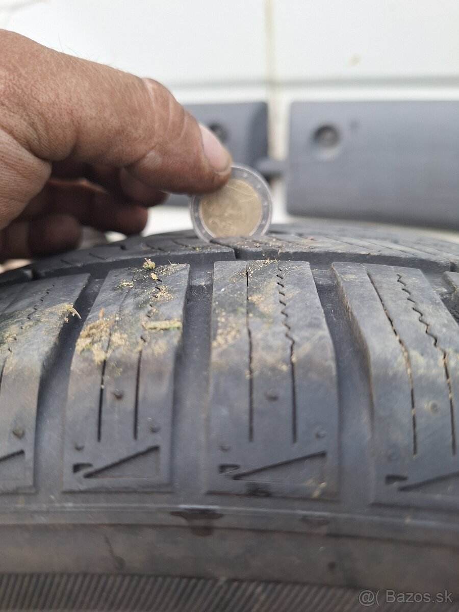 4ks pneumatik 205/60R16 - 5