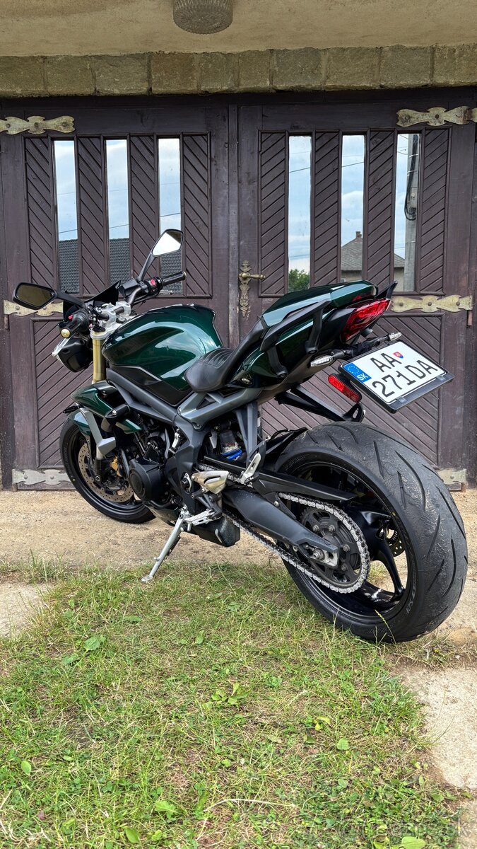 Triumph Street Triple 675 - 5