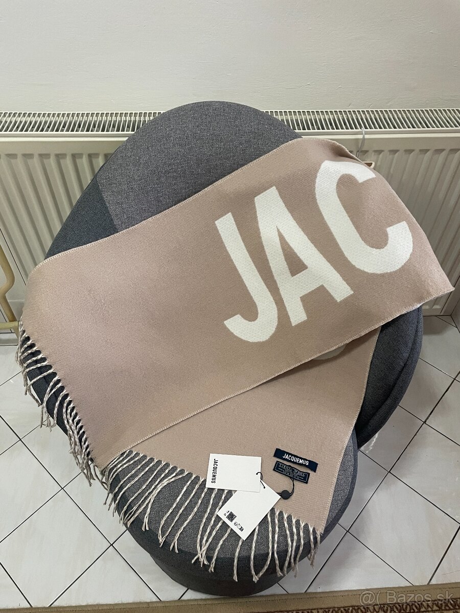 Jacquemus šál - 5