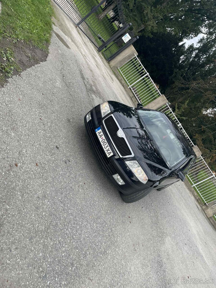 Zdravím mám na predaj Škoda Octavia 2 - 5
