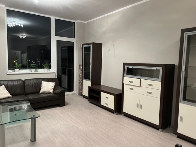 Na prenájom 4 izb. byt, Tomášikova ul. - Omnia - 5