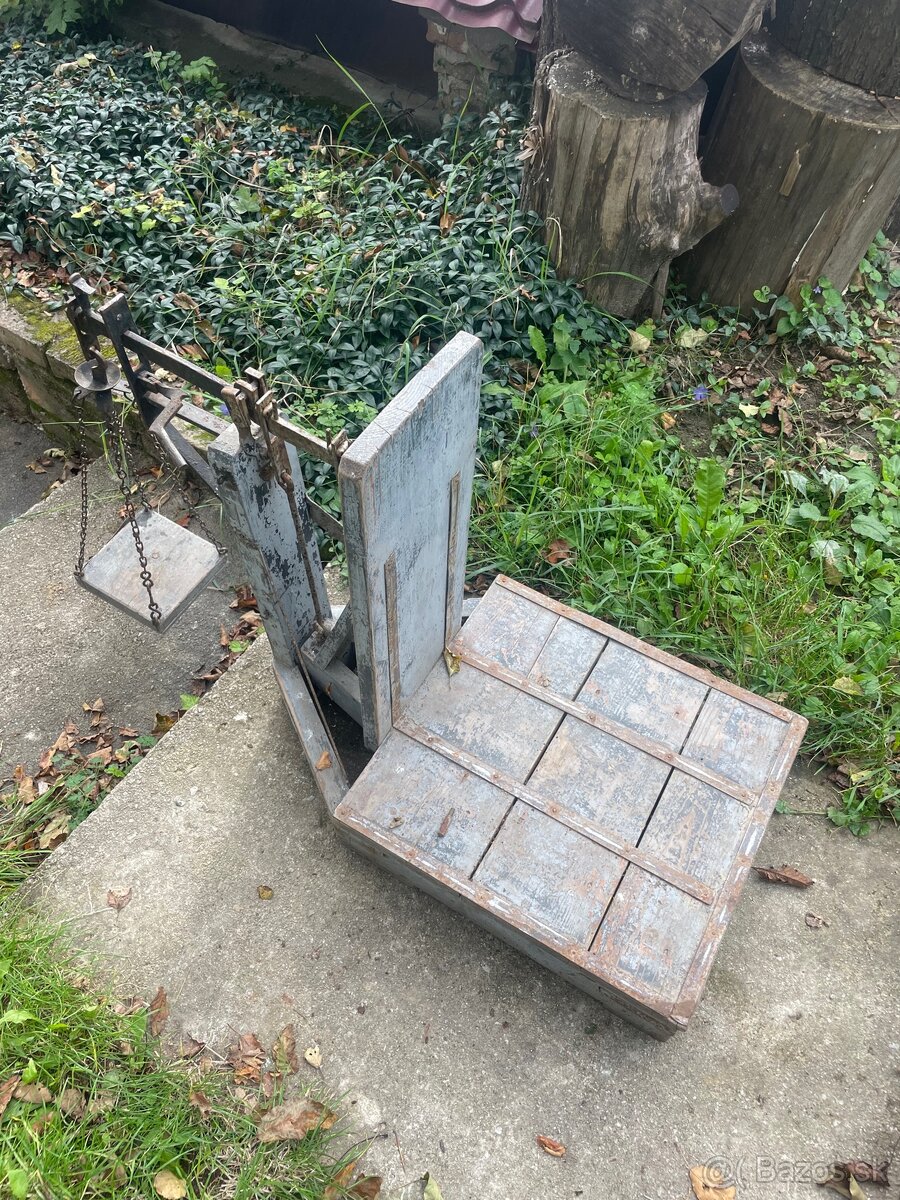 Predám starozitne váhy v zachovalom stave - 5