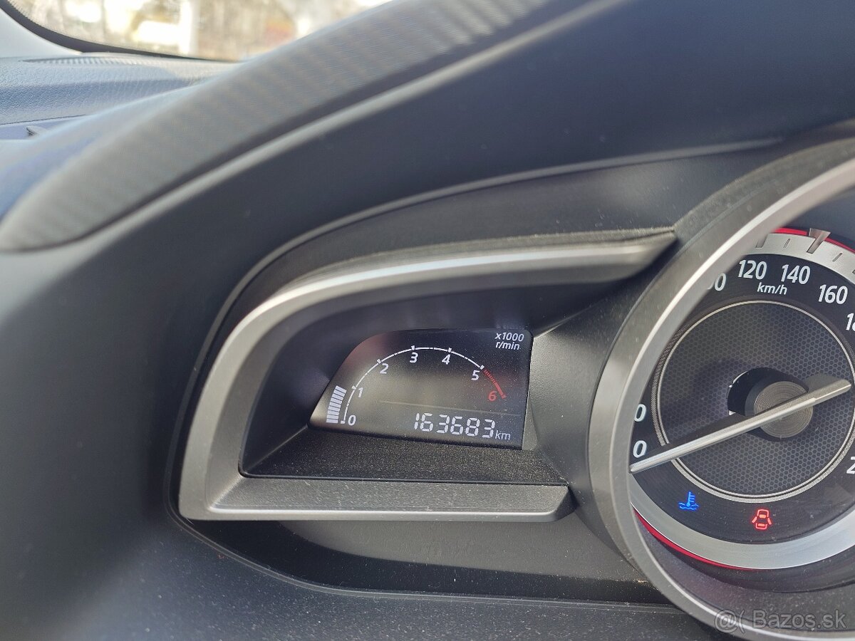 Mazda 3 2.2d skyactiv - 5