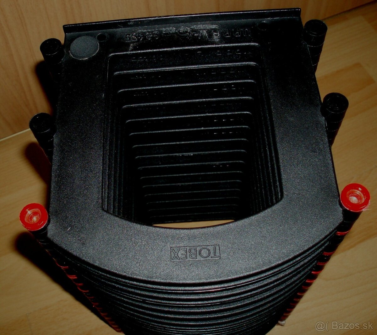 podstavec - box na 15 kusov obalov s CD alebo DVD - 5