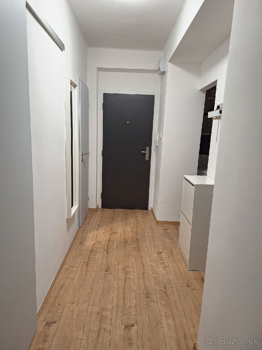Prenájom 3‑izbového bytu, 75 m², Sibírska ulica – foto 5