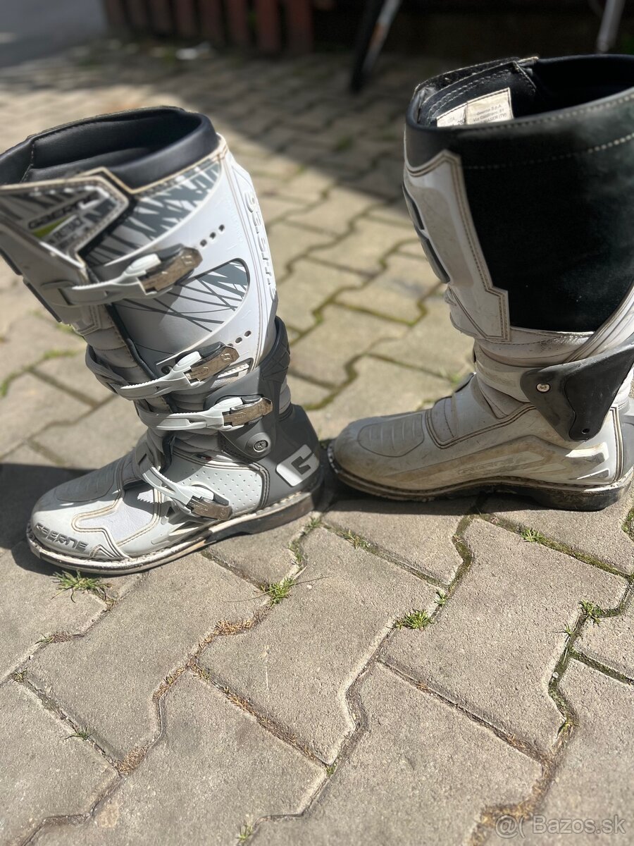 Motocrossove bory Gaerne