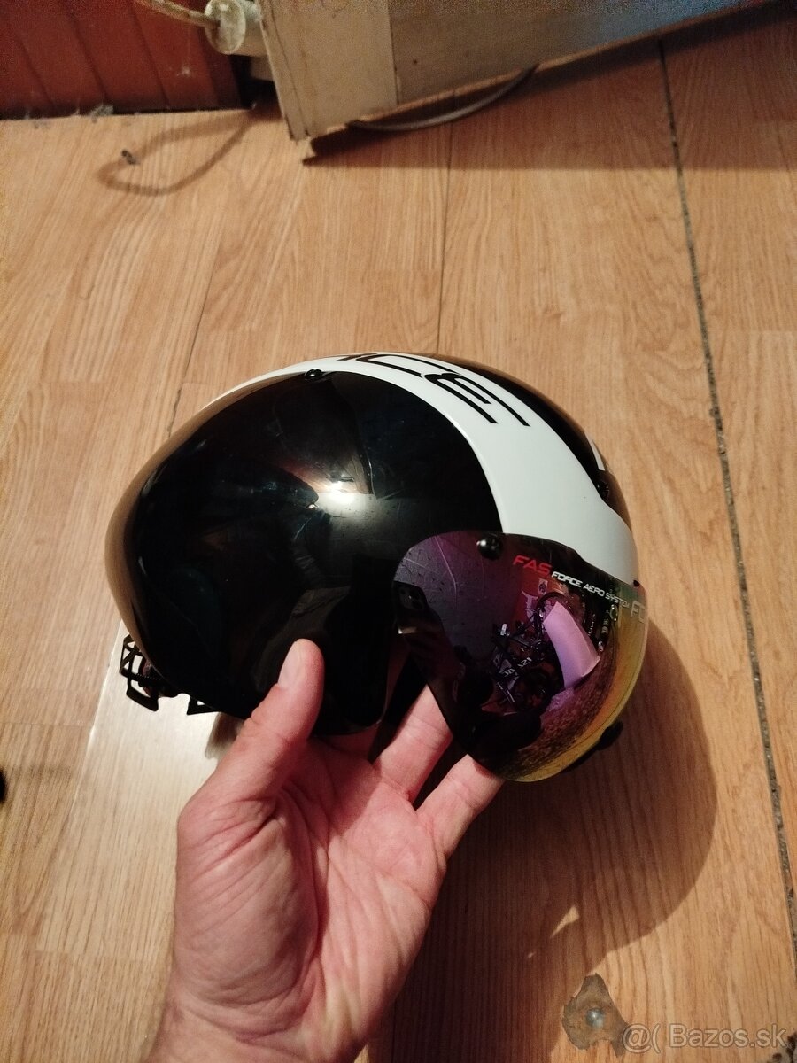 Predam prilbu - 5