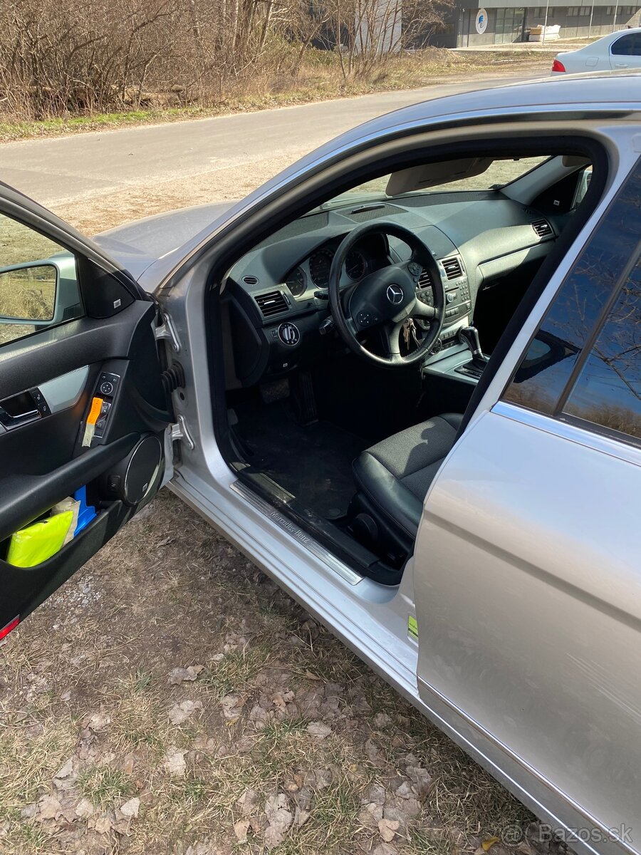 Mercedes Benz C320 4Matic AVANTGARDE - 5