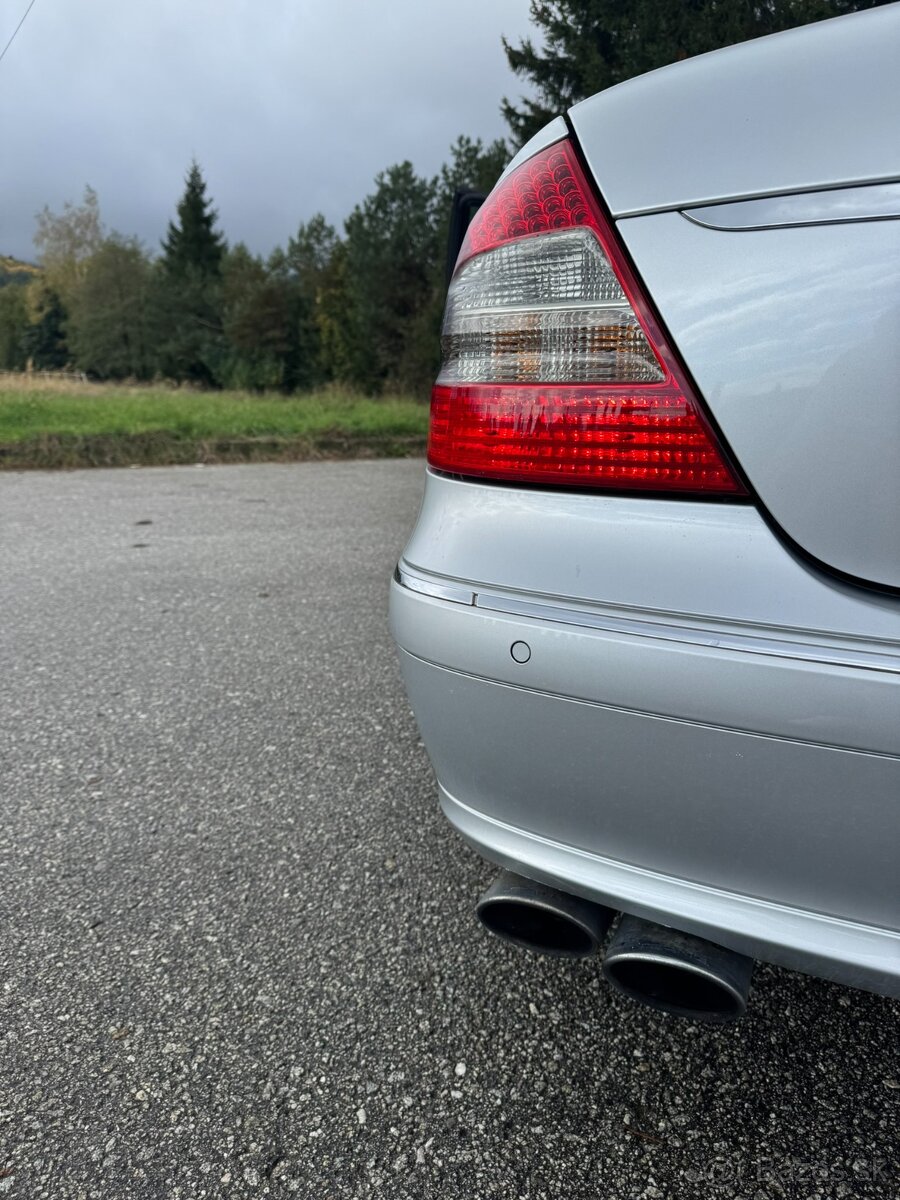 Mercedes-Benz w211 E550 4matic 300KW - 5