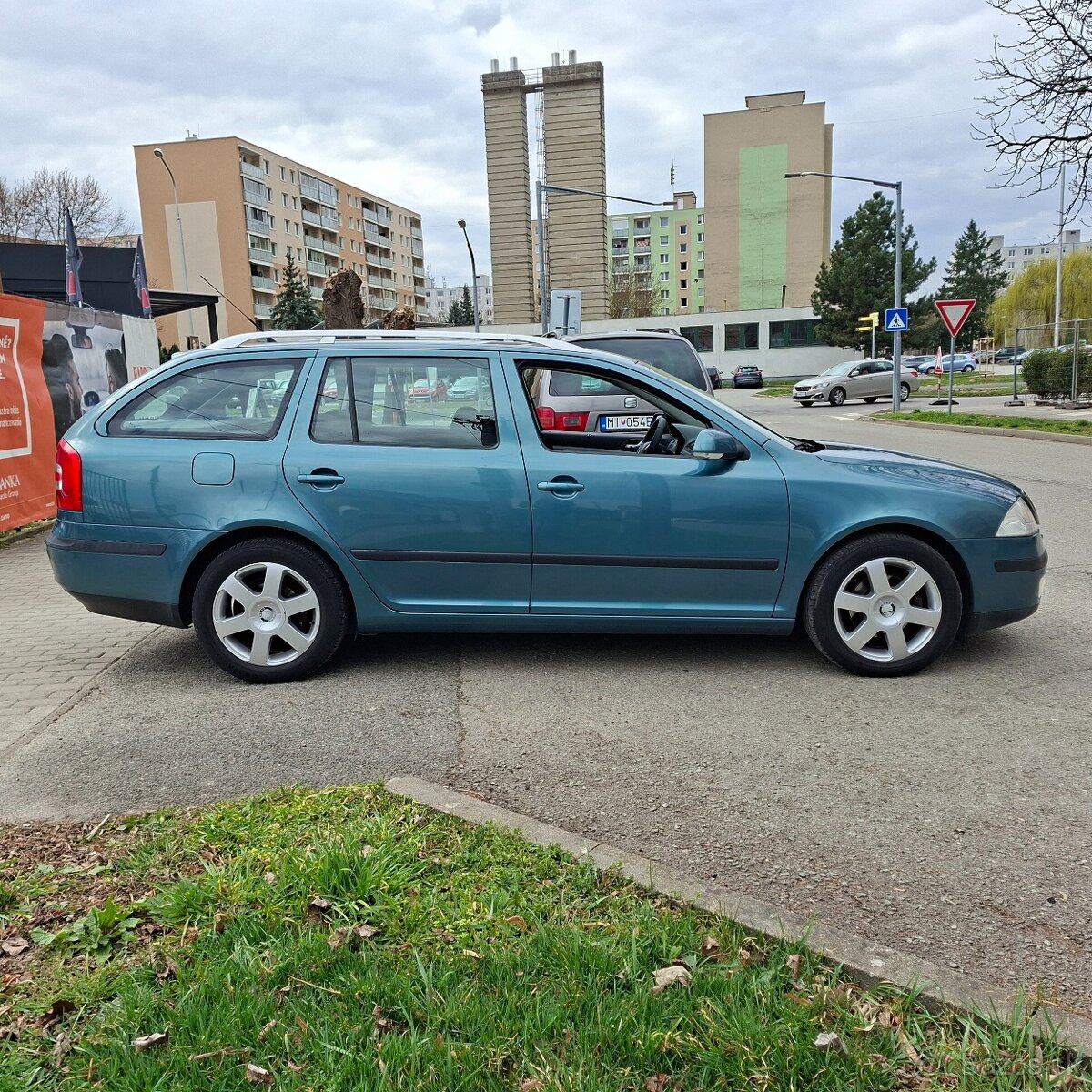 Škoda Octavia Combi 1.9 TDI Ambiente - 5
