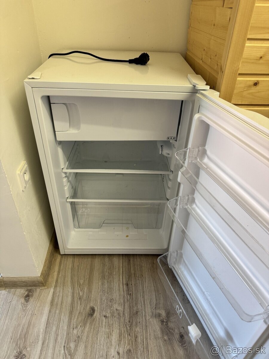 Prenájom 1-izbového bytu Komárno – zariadený, tichá lokalita - 5