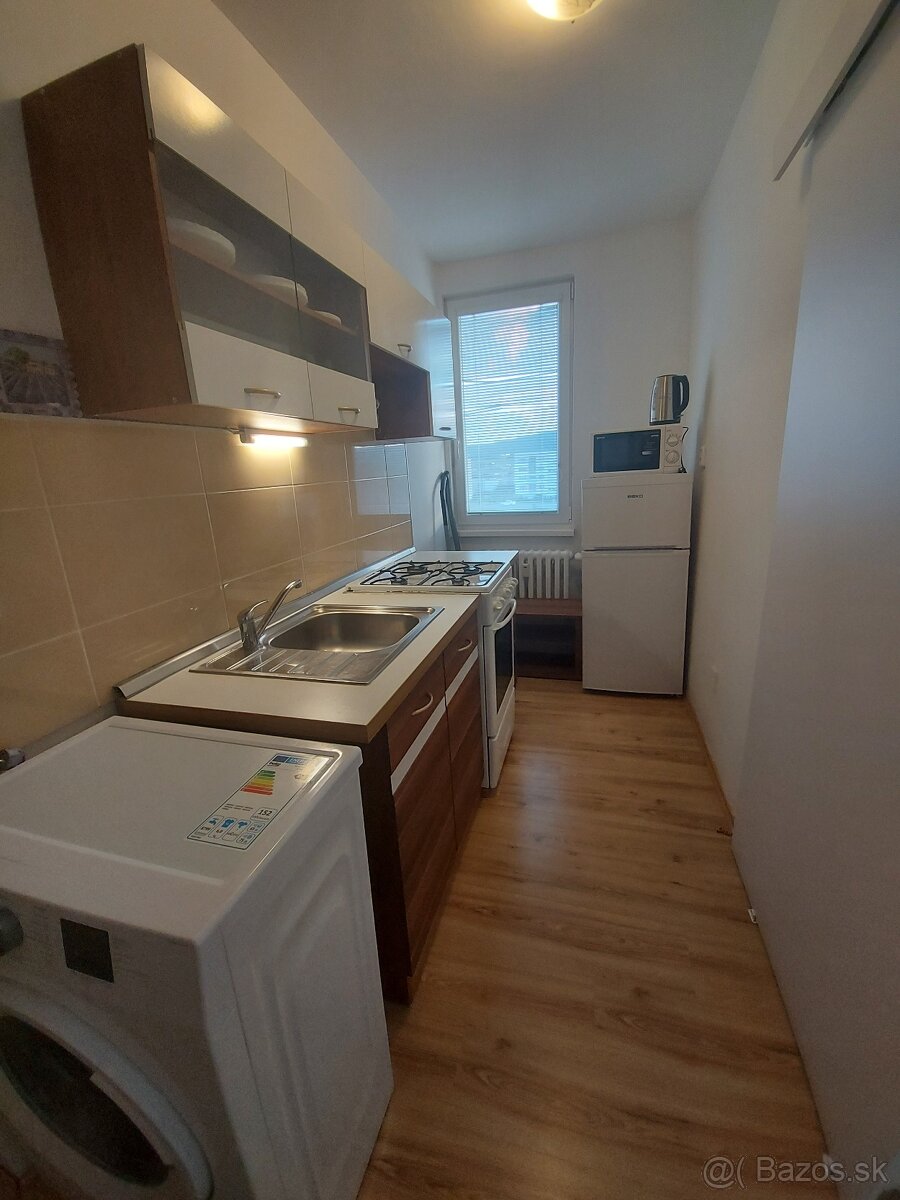 Prenájom 1-izb. bytu - Bystrická, Pezinok - 5