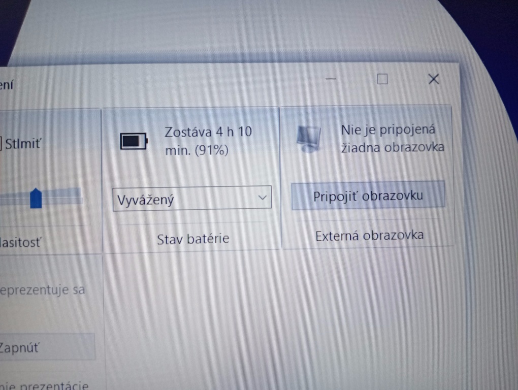 predám Hp probook 650 g2 /Intel core i5 /16gb ram /ssd - 5