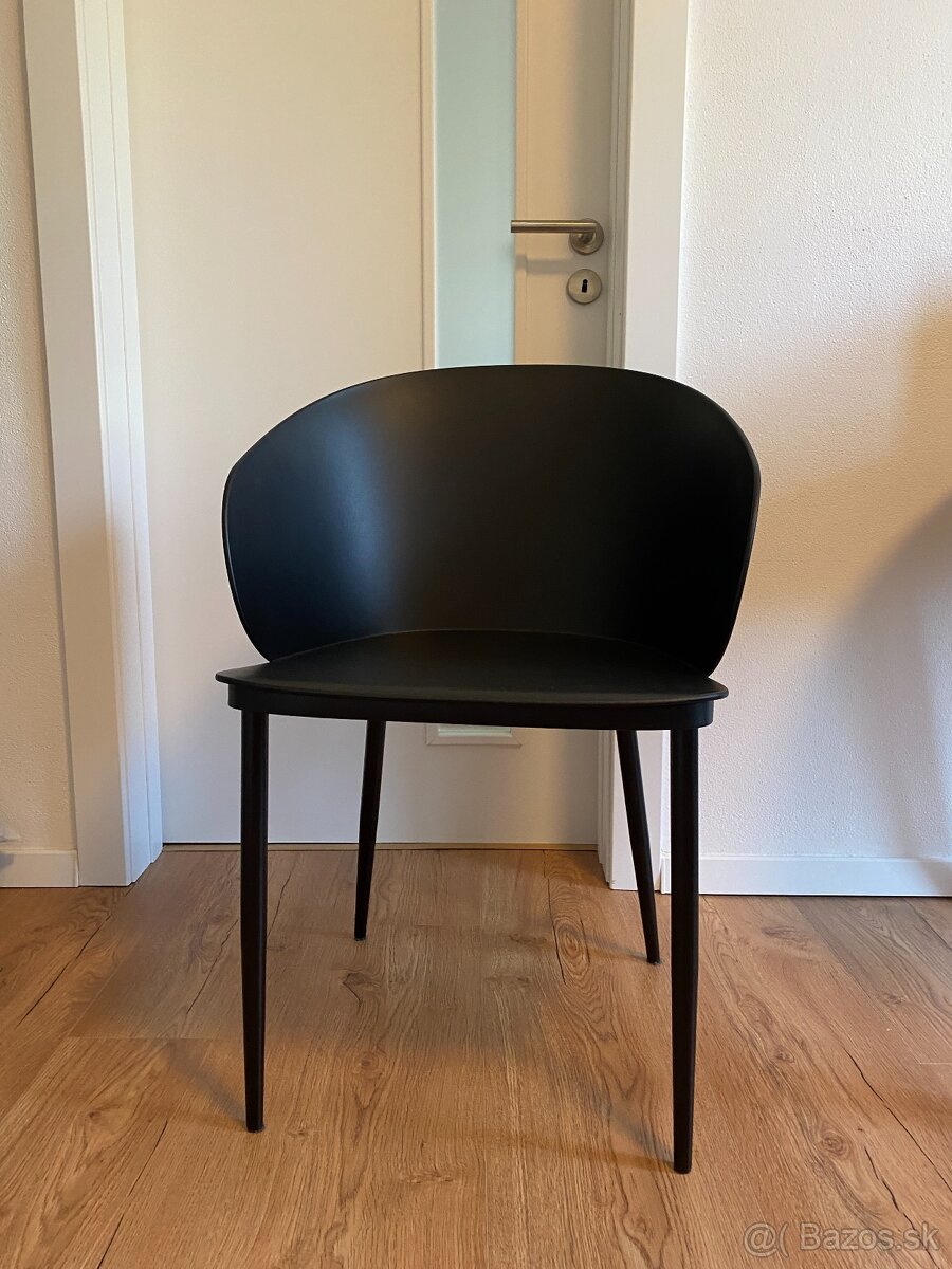 Stolicky na predaj - 5