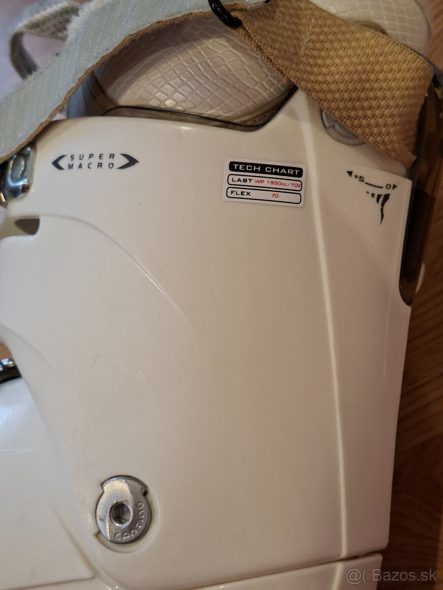 Lyžiarky a lyže - 5