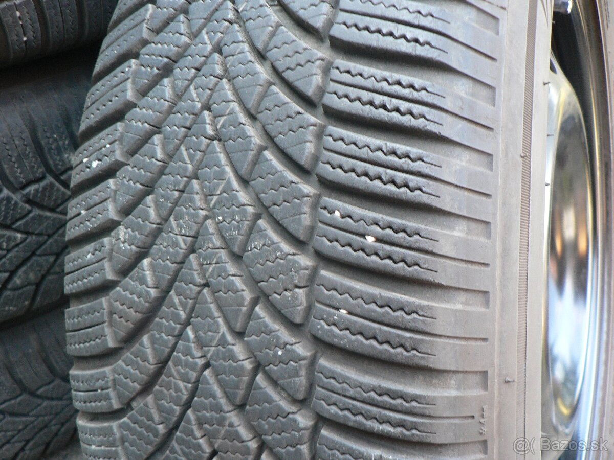 205/60/R16 zimné pneumatiky na plechových diskoch - 5