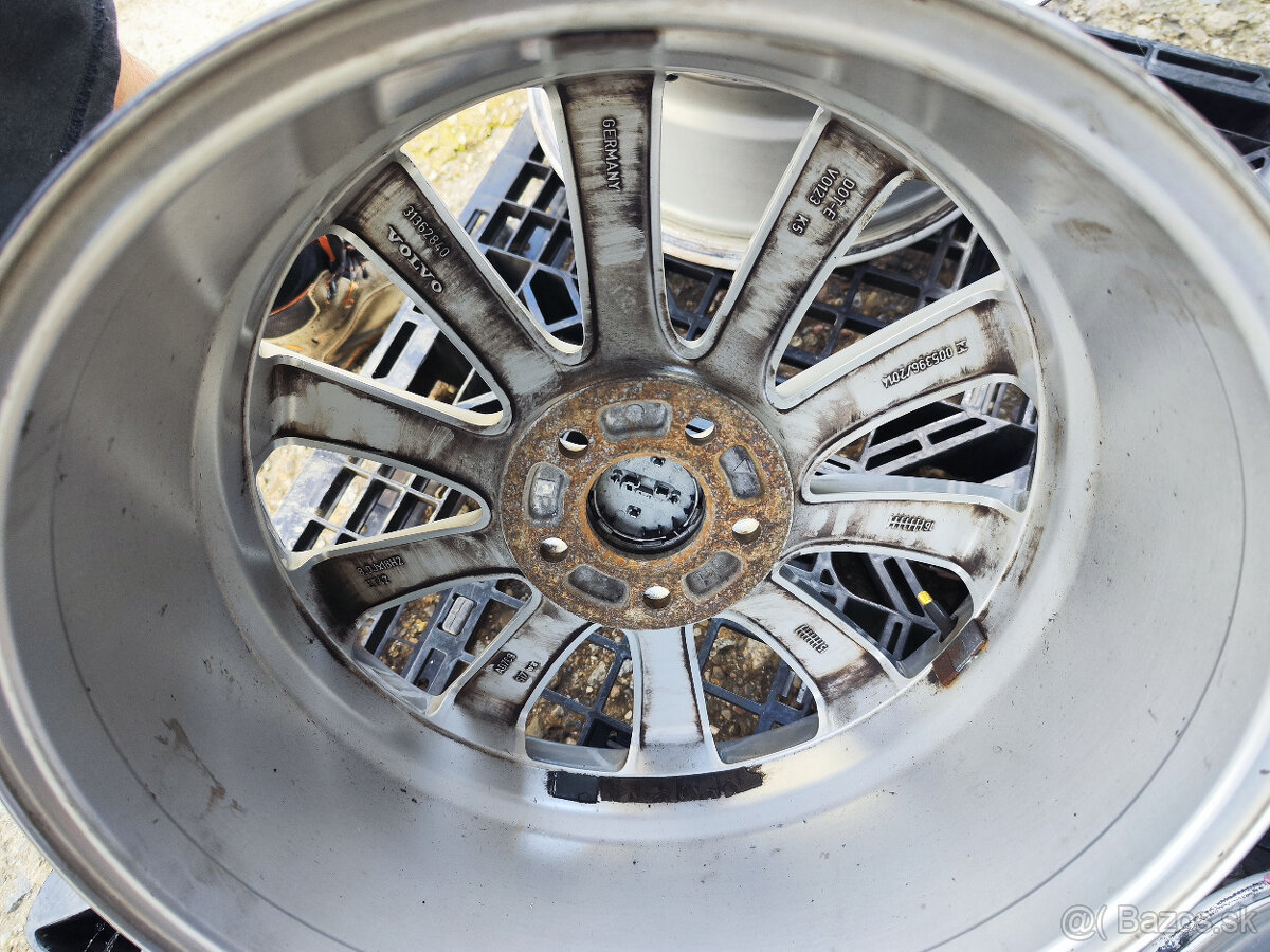 Alu sada = 5x108 =R18= orig.VOLVO - 5