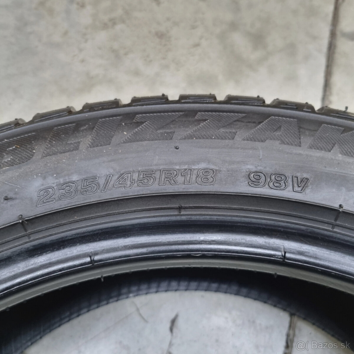 Zimné pneumatiky 235/45 R18 BRIDGESTONE - 5