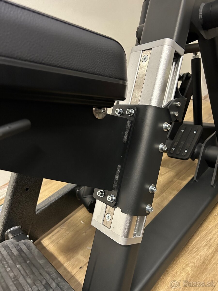 Stroj na chrbát ROW - 5