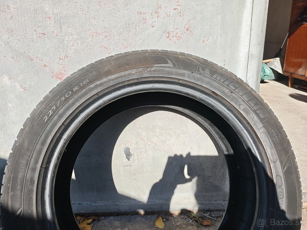 Michelin 225/50 R18 letne - 5