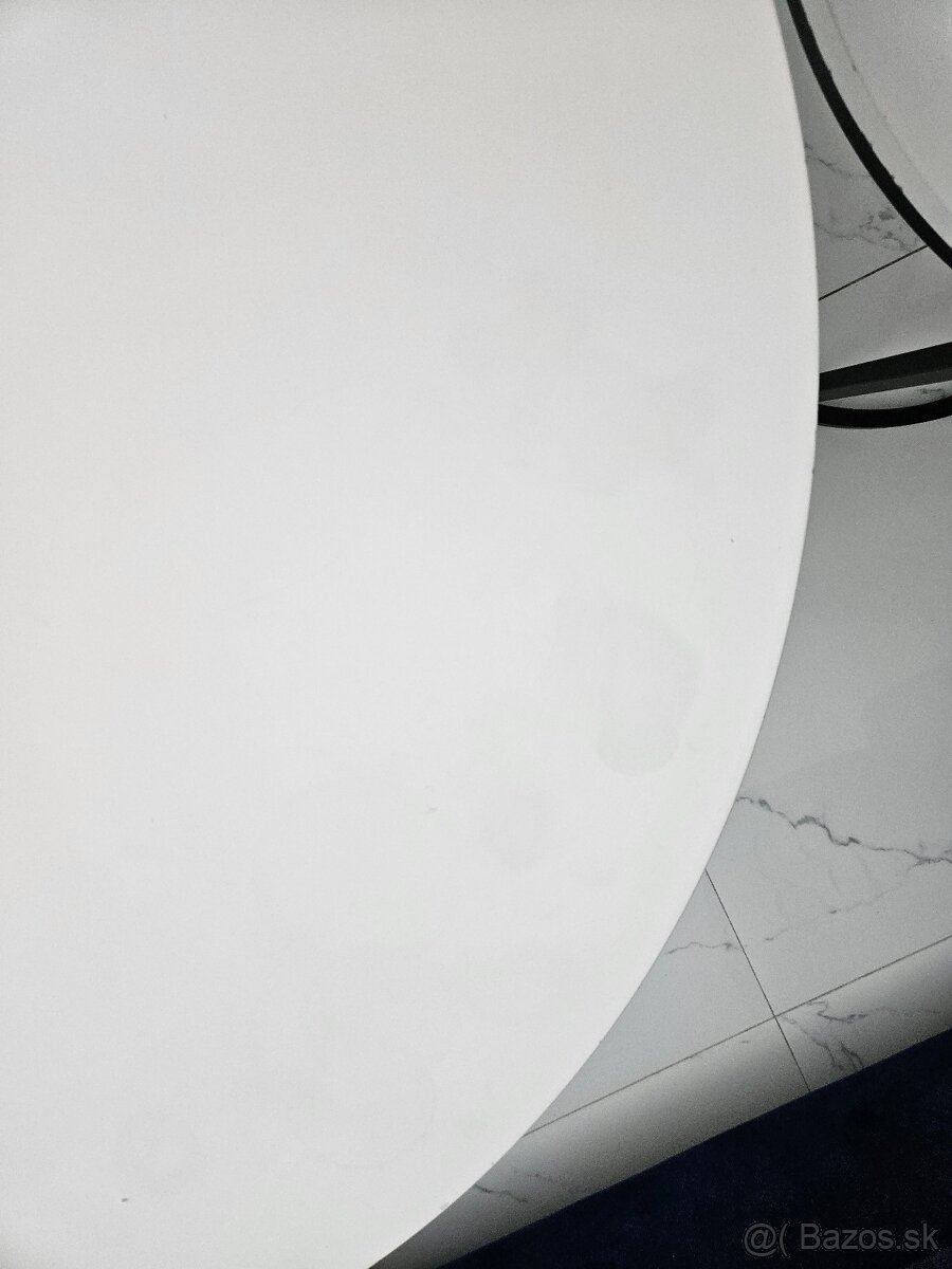 Set konferencnych stolikov - 5