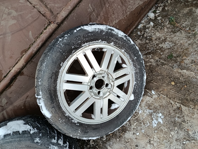 elektrony ford c-max 5x108 R16 130€ - 5