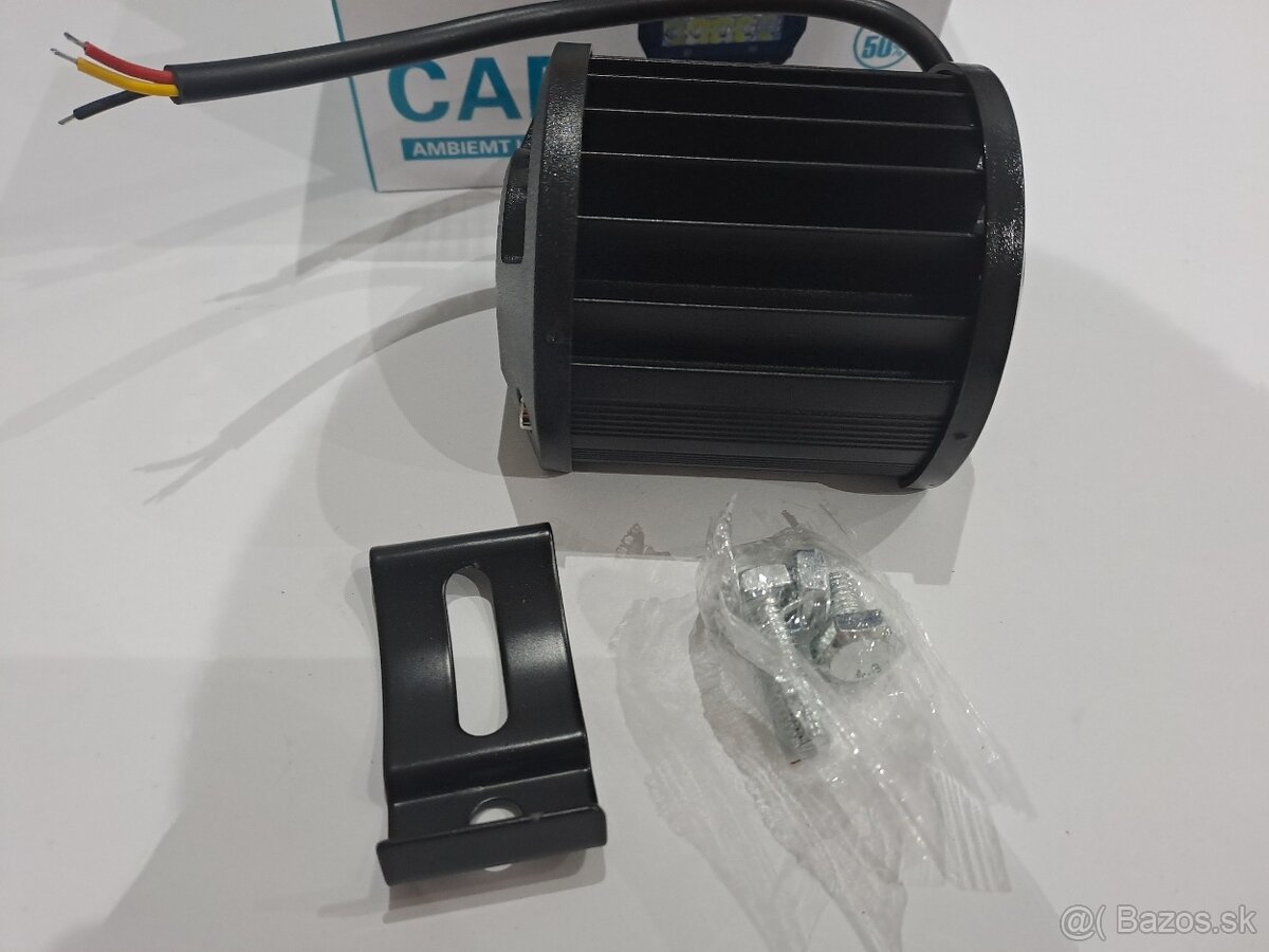 LED Pracovné svetlo 60W Diaľkove + držiaky - 5