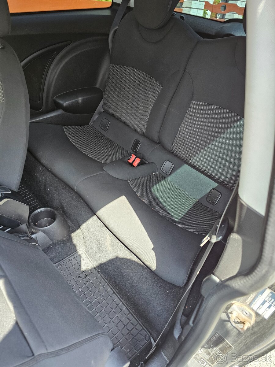 MINI Cooper One po kompletnom servise - 5