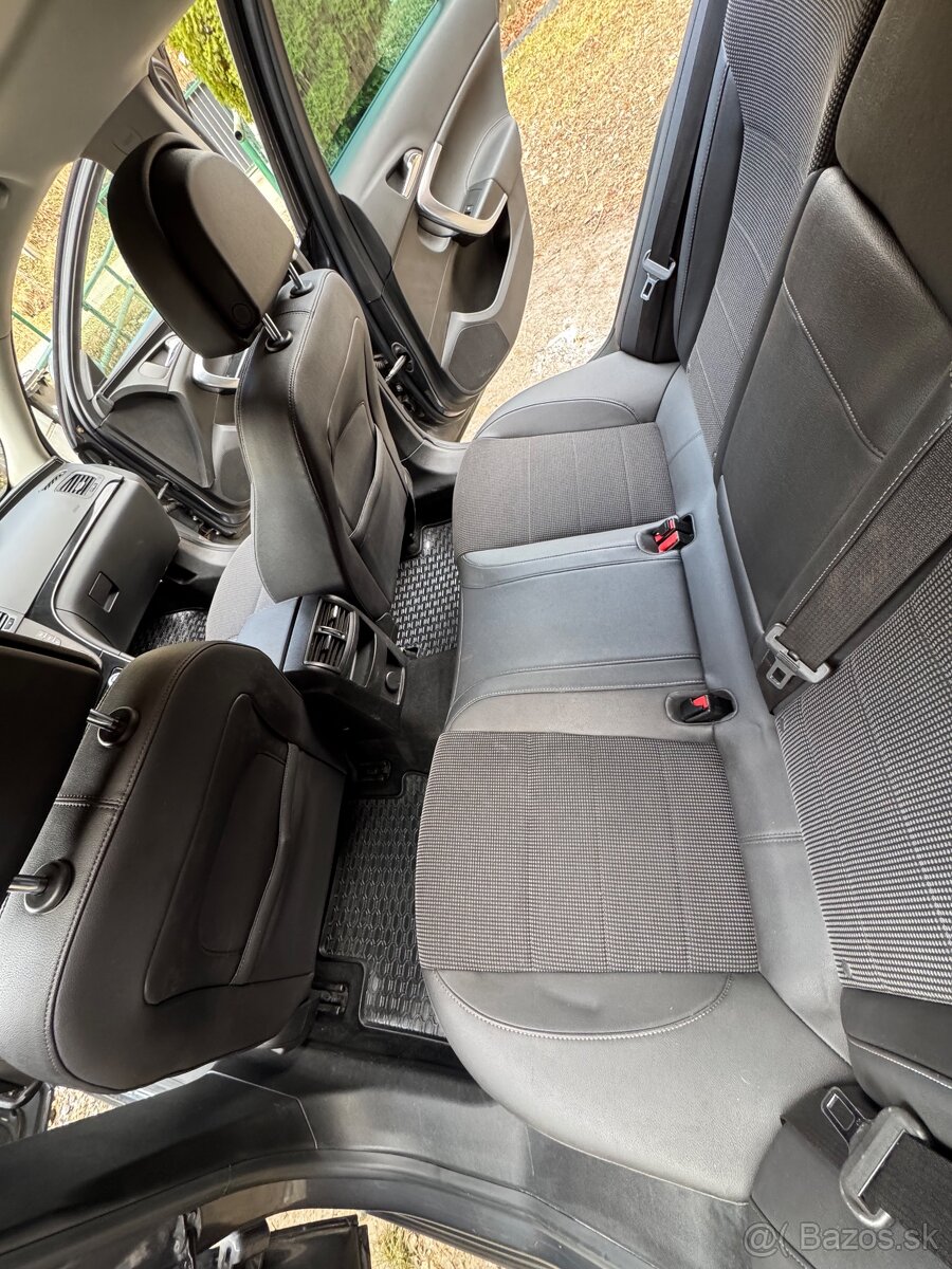 Opel Insignia A 2.0 CDTI Sportstourer - 5