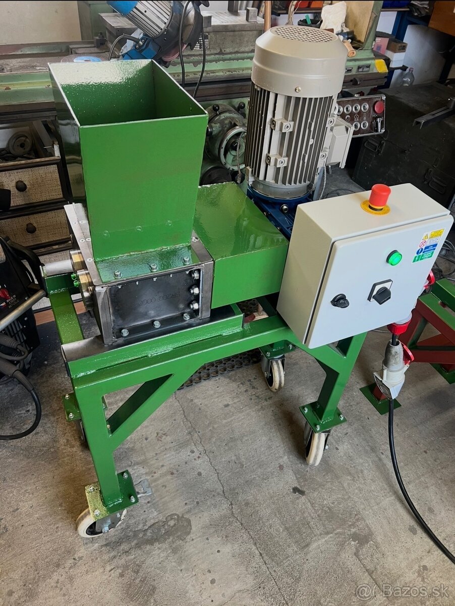 Maly drvic na odpad - 5