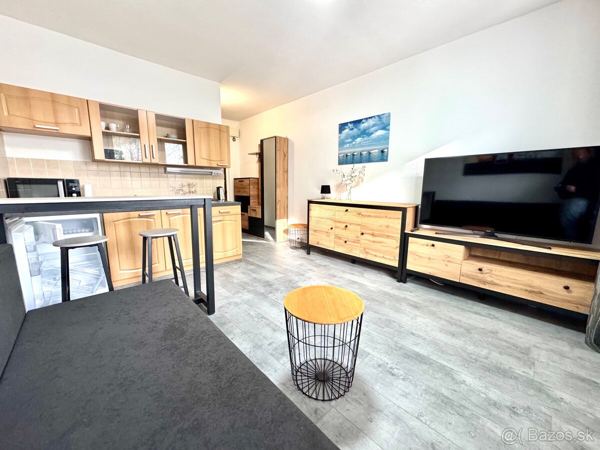 Prenájom Garzónka Prievidza - 5