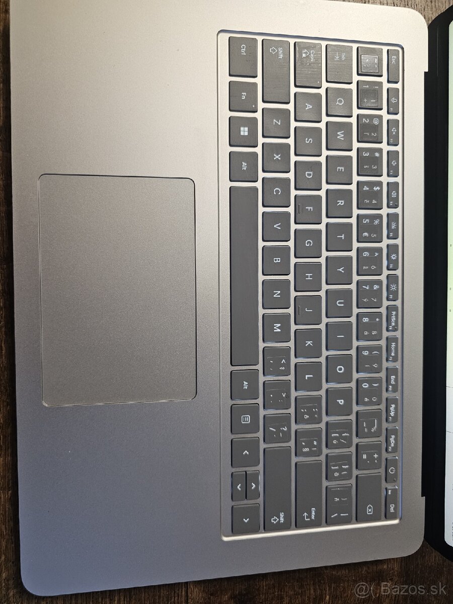 Surface Laptop Studio 2 (i7/16GB/512GB/RTX 4050) + Pero - 5