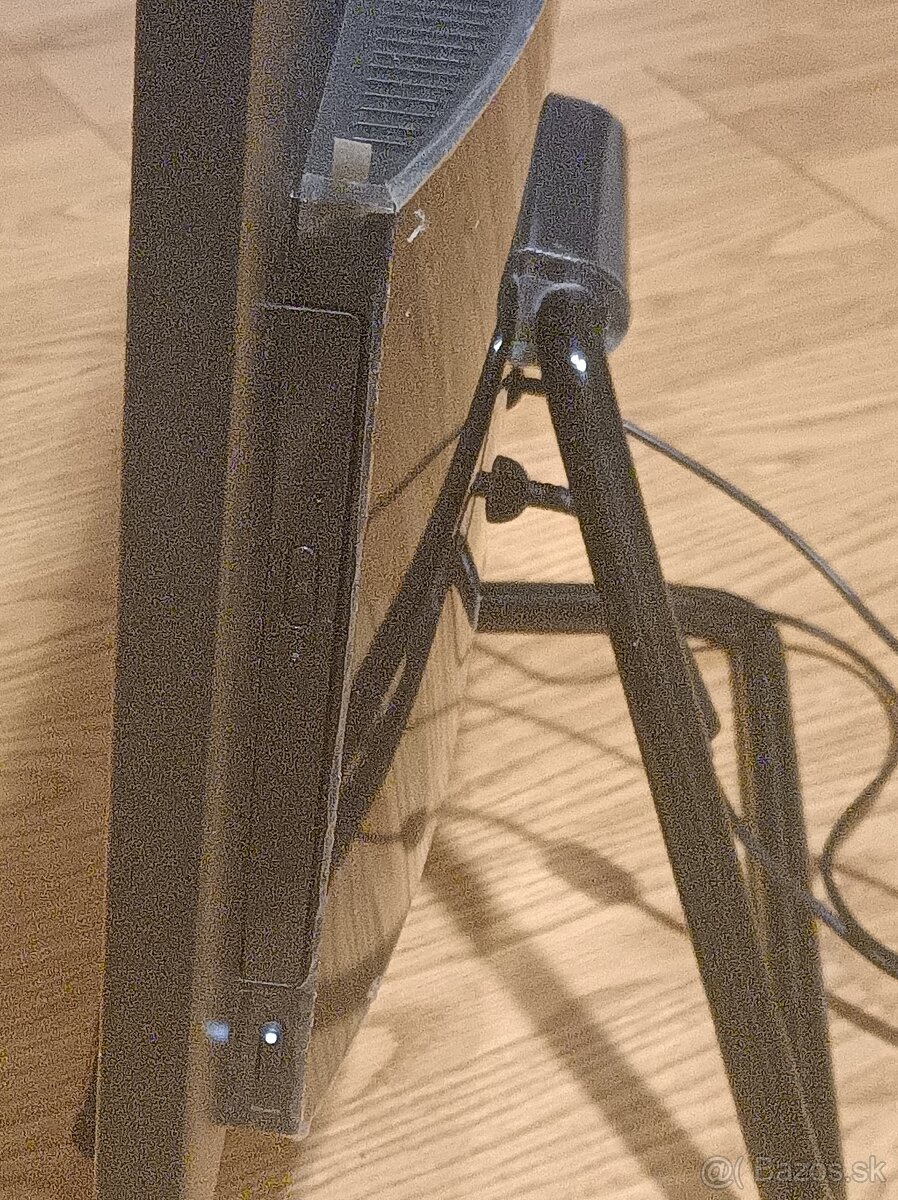 Predám Lenovo IdeaCentre A340 - 5