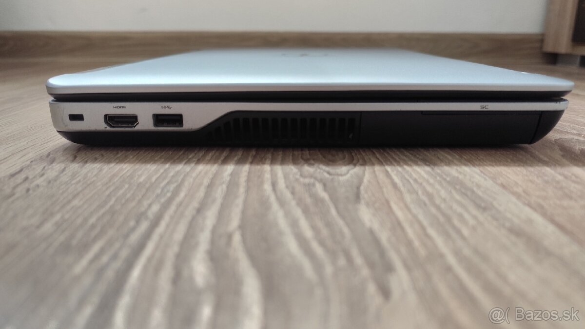 Dell Latitude E6540 - 5