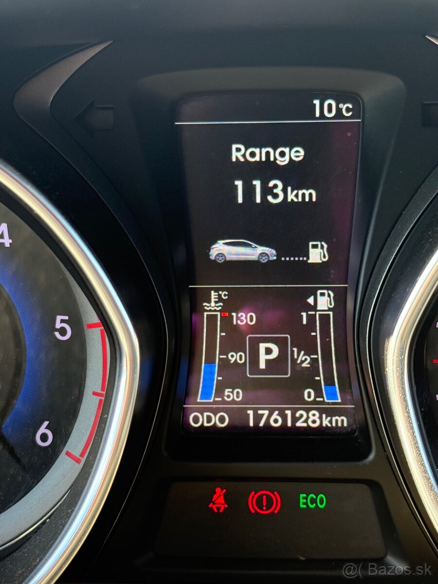 Predám Hyundai i30 automat - 5