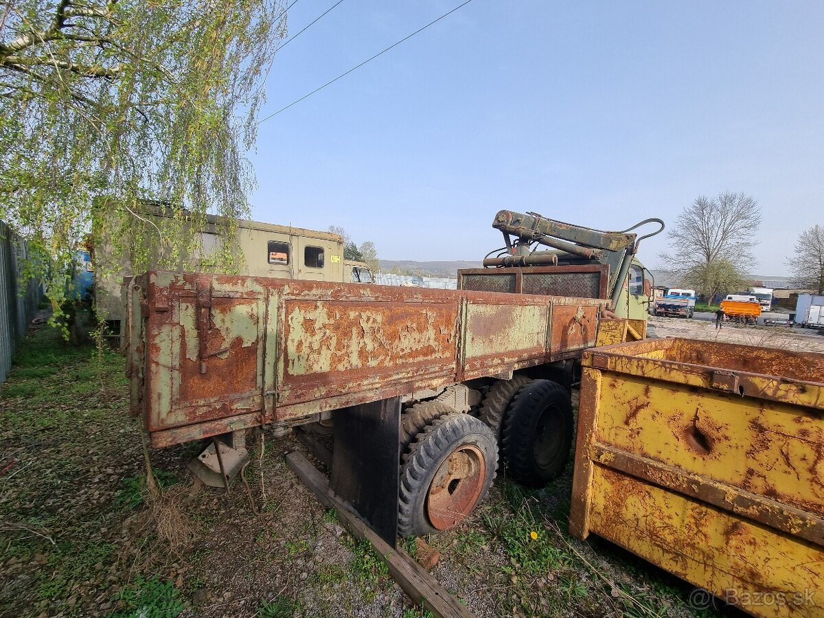 Praga V3S - Vetrieska - Hydraulická ruka, korba - 5