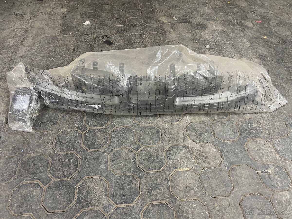 Maska so znakom OEM diel original Cupra/topsport leon - 5